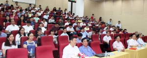 Sinh hoạt Đảng bộ và triển khai Nghị quyết Đại hội Đảng bộ thành phố lần thứ X