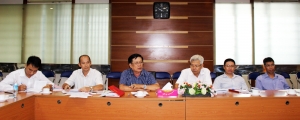Thảo luận, nghiên cứu Nghị quyết Đại hội Đảng lần thứ XII và chương trình hành động của Đảng Bộ Trường
