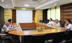 Tiếp Giáo sư Eric Dubosc (chủ tịch AIAC)