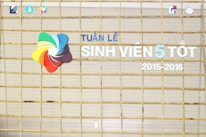 Khai mạc tuần lễ Sinh viên 5 tốt