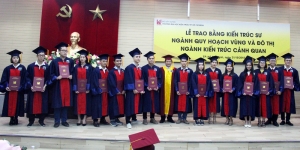 Tân kiến trúc sư quy hoạch, kiến trúc cảnh quan khóa 2013 nhận bằng tốt nghiệp